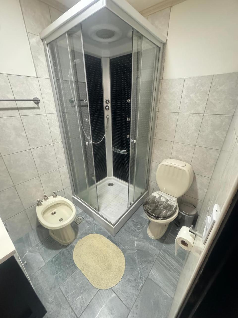 Departamentos Karukinka Appartement Ushuaia Buitenkant foto